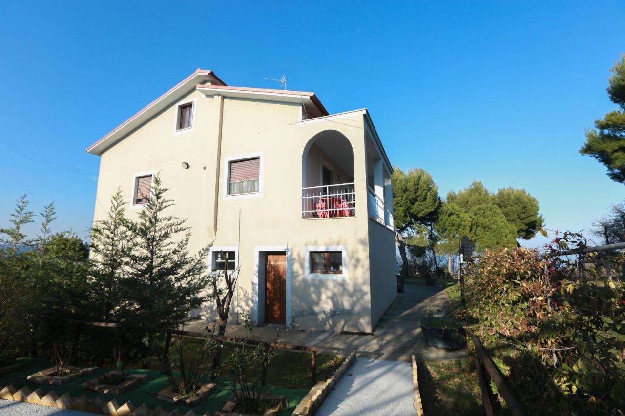 B&B La Casa Di G.G. Гроттамаре Экстерьер фото