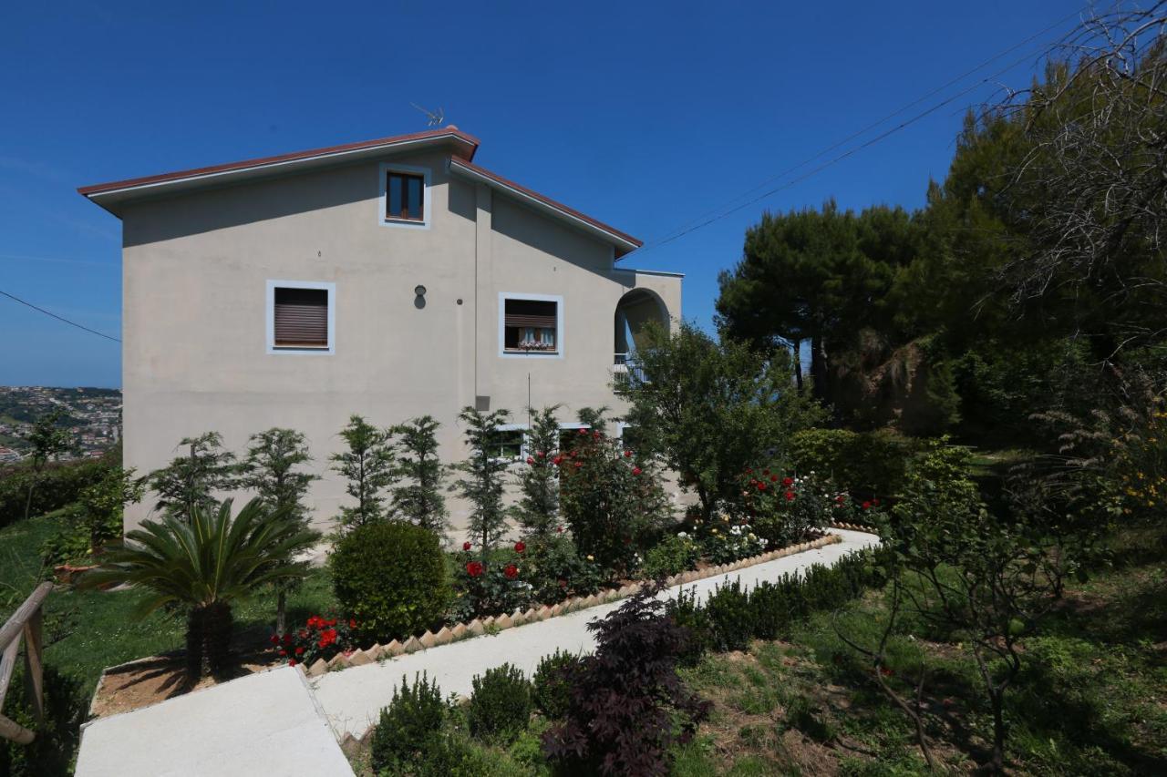 B&B La Casa Di G.G. Гроттамаре Экстерьер фото
